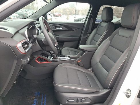 Used 2023 Chevrolet TrailBlazer RS w/ Convenience Package image 14