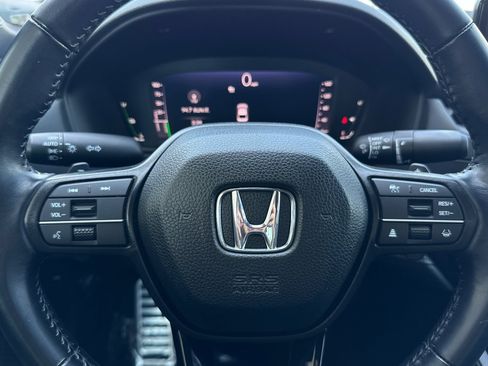 Used 2024 Honda Accord Sport image 11