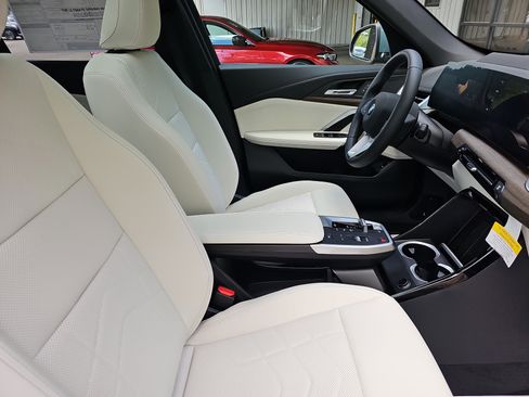 New 2026 BMW X1 xDrive28i w/ Technology Package image 10