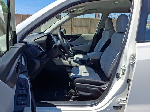Used 2022 Subaru Forester AWD/4WD image 14