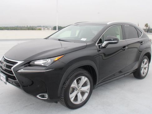 Used 2017 Lexus NX 200t FWD w/ Premium Package image 6
