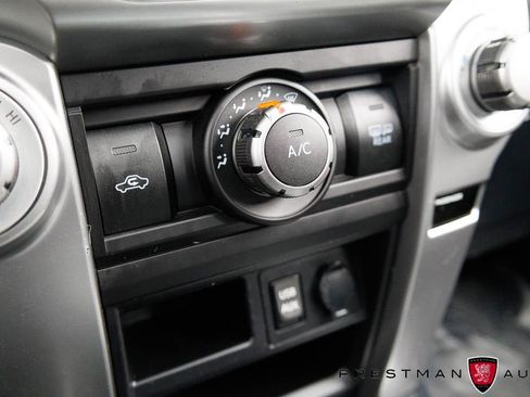 Used 2017 Toyota 4Runner SR5 Premium AWD/4WD image 33