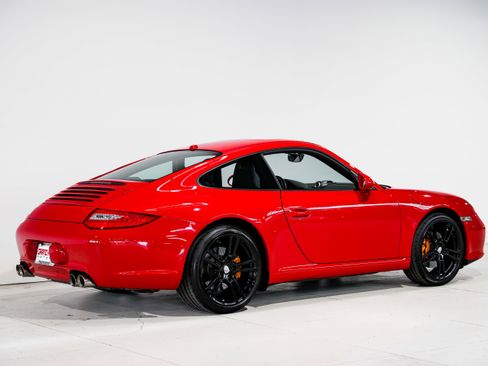 Used 2011 Porsche 911 Carrera RWD image 3