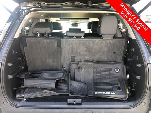 Used 2023 Toyota Sequoia Limited image 7
