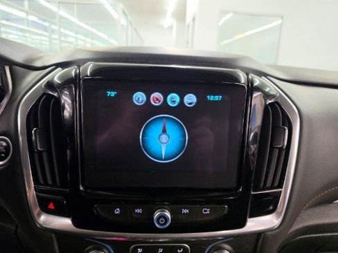 Used 2019 Chevrolet Traverse LT FWD image 24