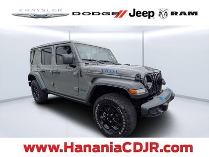 Used 2023 Jeep Wrangler Unlimited w/ Sun & Screen Package