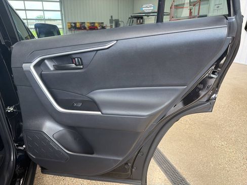 Used 2023 Toyota RAV4 LE AWD/4WD image 26