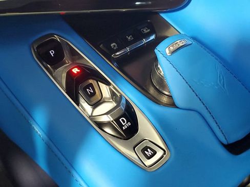 Used 2023 Chevrolet Corvette Stingray Premium Conv w/ Z51 Performance Package RWD image 30