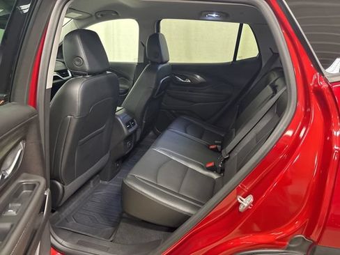 Used 2024 GMC Terrain SLT w/ Infotainment Package II AWD/4WD image 19