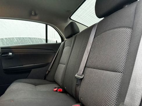 Used 2009 Chevrolet Malibu LS image 19