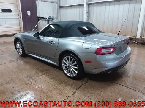 Used 2017 FIAT 124 Spider Lusso image 4