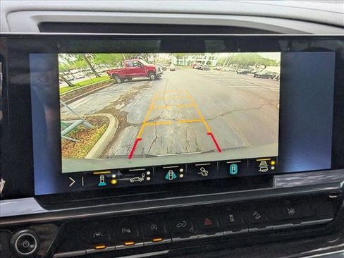 Used 2023 Chevrolet Silverado 1500 LTZ w/ Z71 Off-Road Package AWD/4WD image 9