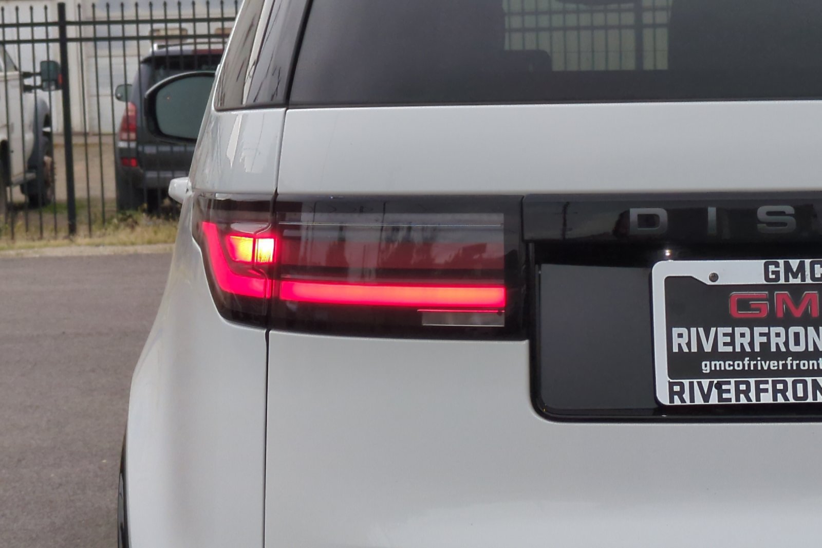 Used 2023 Land Rover Discovery HSE R-Dynamic AWD/4WD image 49