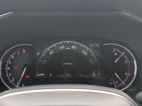 Used 2025 Toyota RAV4 XLE Premium FWD image 16