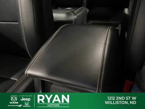 Used 2020 Ford Explorer ST w/ ST Street Pack AWD/4WD image 27