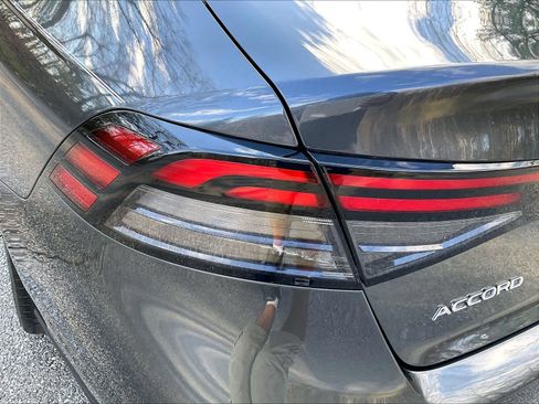 Used 2024 Honda Accord LX image 31