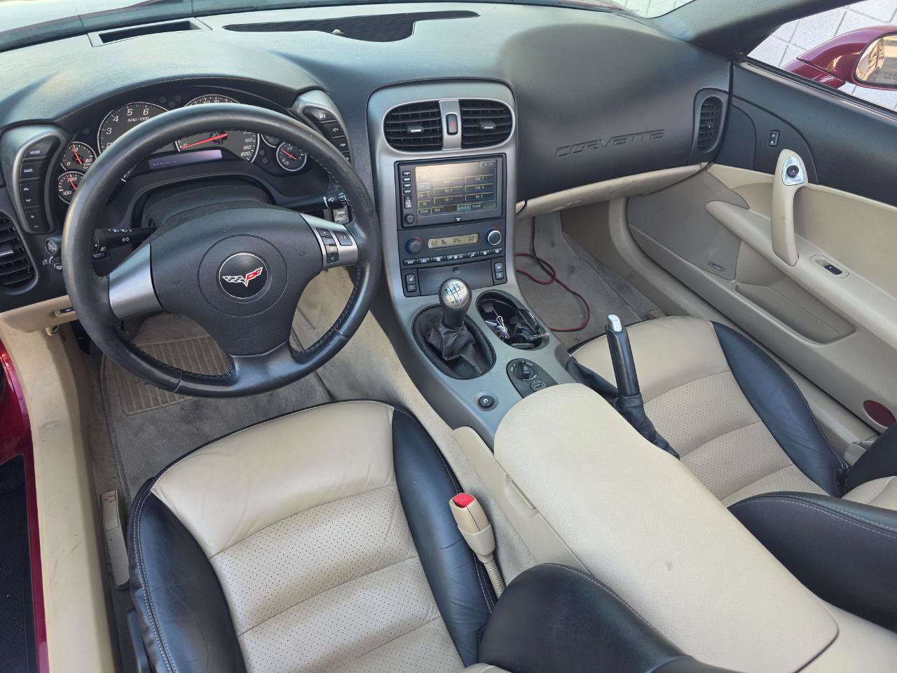 Used 2007 Chevrolet Corvette Convertible w/ Preferred Equipment Group RWD image 14