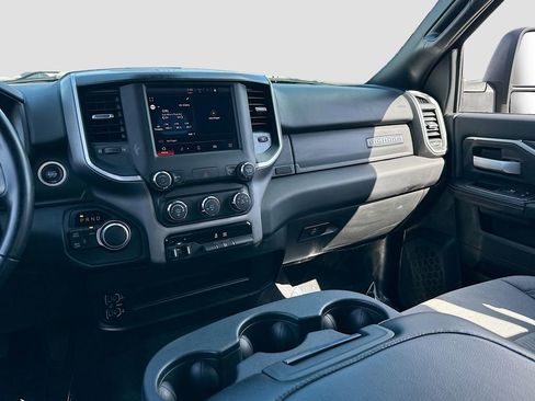 Used 2024 RAM 2500 Big Horn image 21