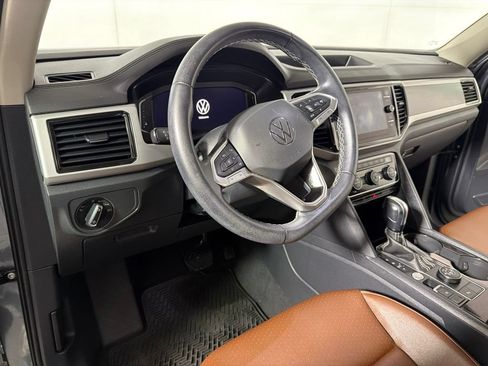 Certified 2022 Volkswagen Atlas SE AWD/4WD image 8