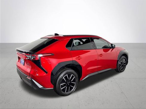 New 2026 Subaru Solterra Premium image 6