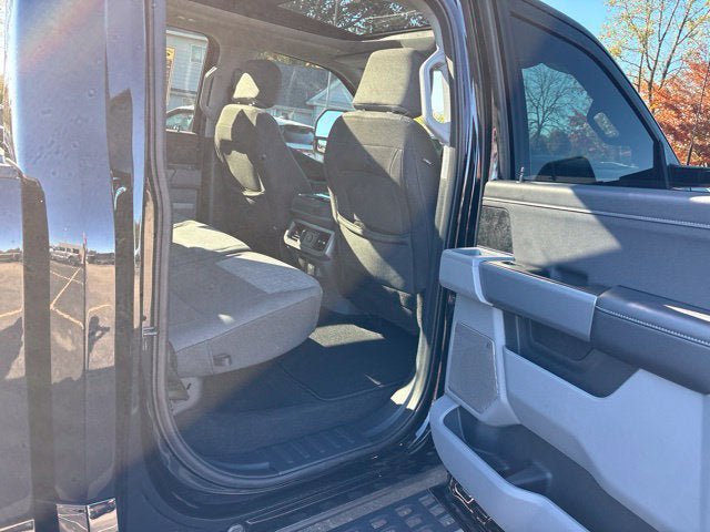 Used 2024 Ford F250 XLT w/ Tremor Off-Road Package AWD/4WD image 13