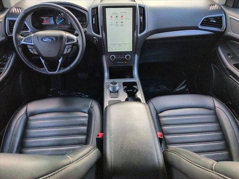 Used 2023 Ford Edge SEL image 17