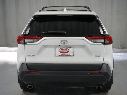 Certified 2024 Toyota RAV4 XLE Premium image 7