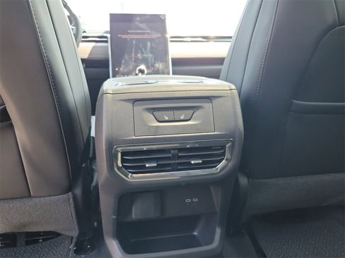 New 2025 GMC Sierra EV Denali image 30