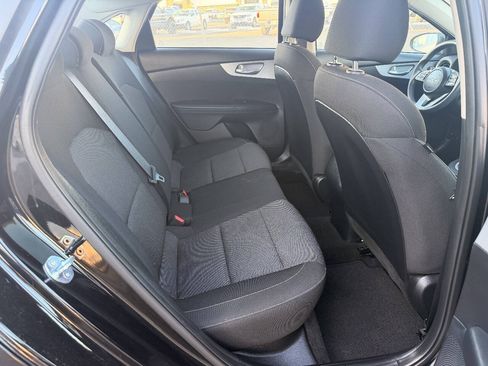 Used 2024 Kia Forte LXS FWD image 28