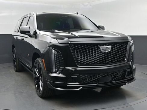 Used 2026 Cadillac Escalade V w/ LPO, ONYX Package AWD/4WD image 21