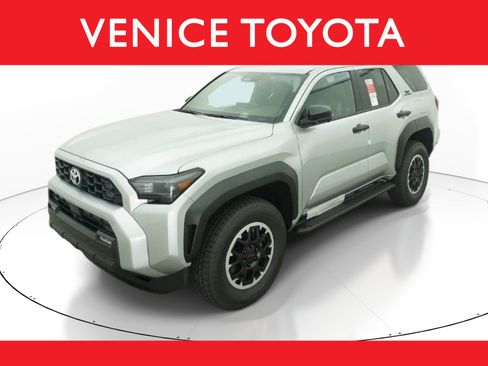 Certified 2026 Toyota 4Runner TRD Off-Road Premium AWD/4WD image 1
