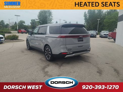 Certified 2024 Kia Carnival EX FWD image 4
