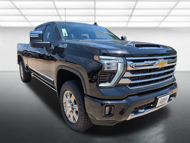 New 2026 Chevrolet Silverado 2500 High Country w/ High Country Premium Package AWD/4WD image 1