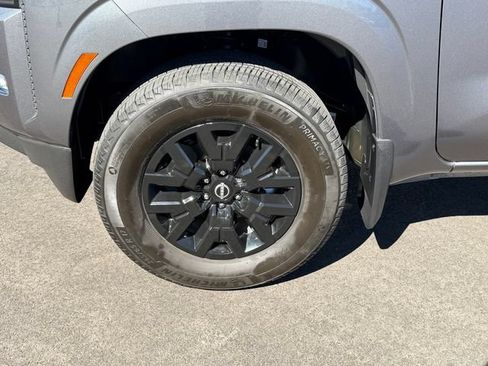 Certified 2024 Nissan Frontier SV w/ SV Convenience Package RWD image 26