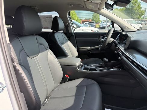 New 2026 Kia Sorento EX AWD/4WD image 11