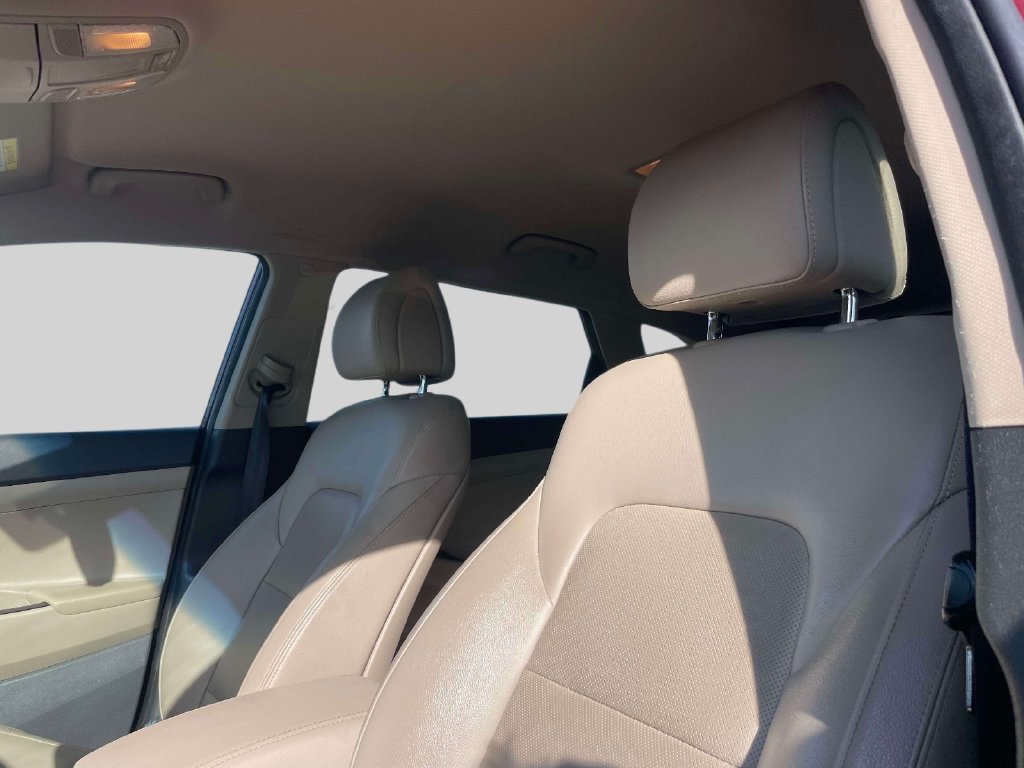 Used 2017 Hyundai Tucson SE Plus AWD/4WD image 19