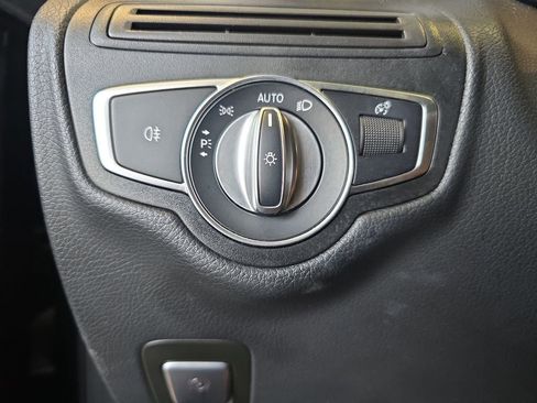 Certified 2021 Mercedes-Benz GLC 300 4MATIC image 28