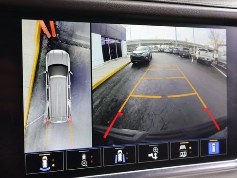 Certified 2023 GMC Yukon XL Denali image 27