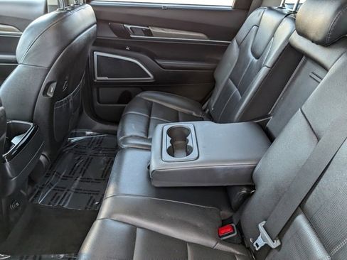 Used 2020 Kia Telluride EX w/ Towing Package image 22