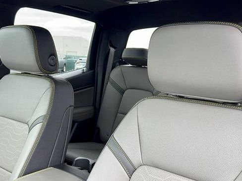 New 2026 Chevrolet Colorado ZR2 w/ Technology Package image 20