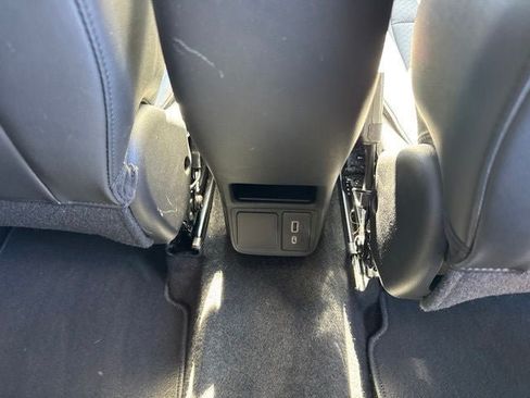 Used 2024 Buick Encore GX Preferred AWD/4WD image 24