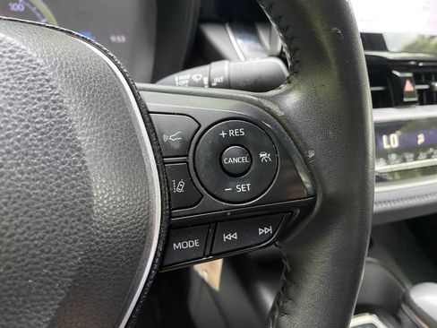 Used 2021 Toyota Corolla SE FWD image 18