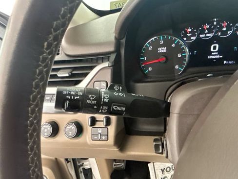 Used 2017 Chevrolet Tahoe Premier AWD/4WD image 9