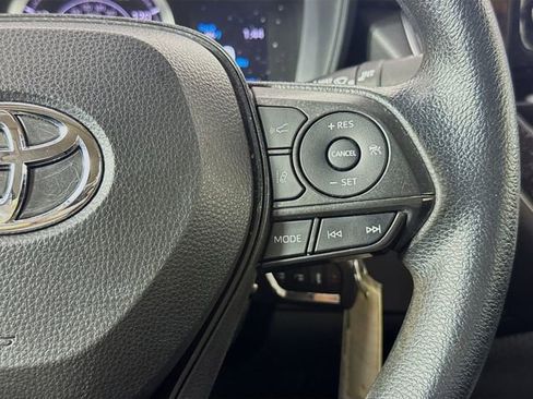 Used 2022 Toyota Corolla LE image 27