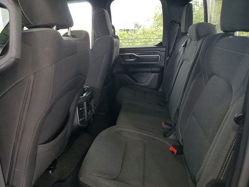 Used 2022 RAM 1500 Big Horn RWD image 9