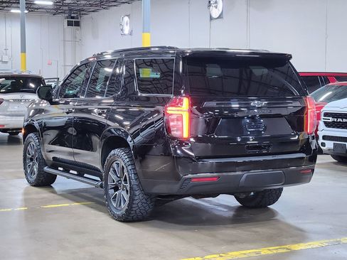 Used 2021 Chevrolet Tahoe Z71 AWD/4WD image 11