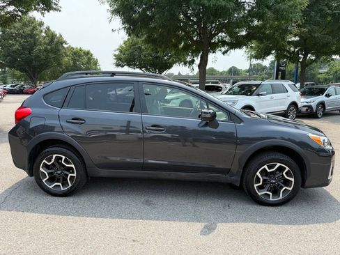 Used 2017 Subaru Crosstrek 2.0i Limited AWD/4WD image 11