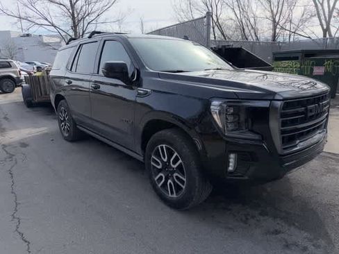 Used 2023 GMC Yukon AT4 image 5