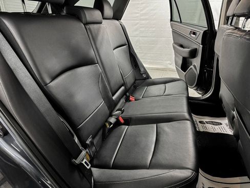 Used 2017 Subaru Outback 2.5i Limited image 10