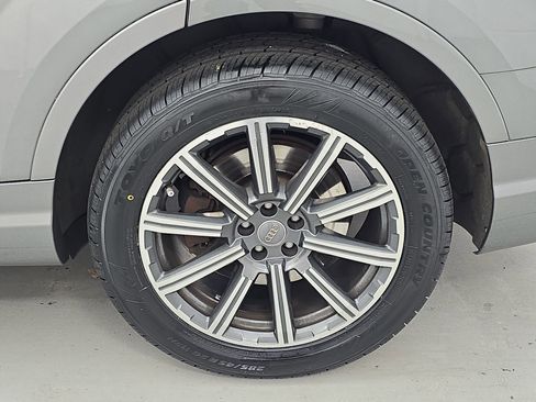 Used 2017 Audi Q7 3.0T Premium Plus image 33